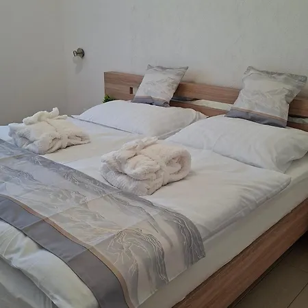 Napsugar Wellness بيت للعطل